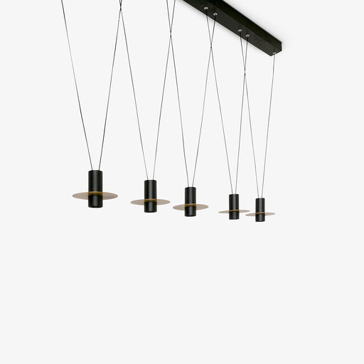 מעבר לעמוד מוצר TULY | מנורת תליה מעוצבת בגווני שחור וזהב