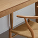 תמונה מזווית מספר 2 של המוצר MORSEN | שולחן עבודה מעץ אלון בעיצוב נקי