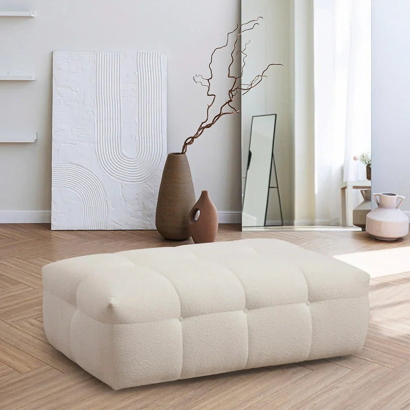 פינת ישיבה מאולתרת – איך ליצור מקום נעים בלי לקנות רהיט אחד