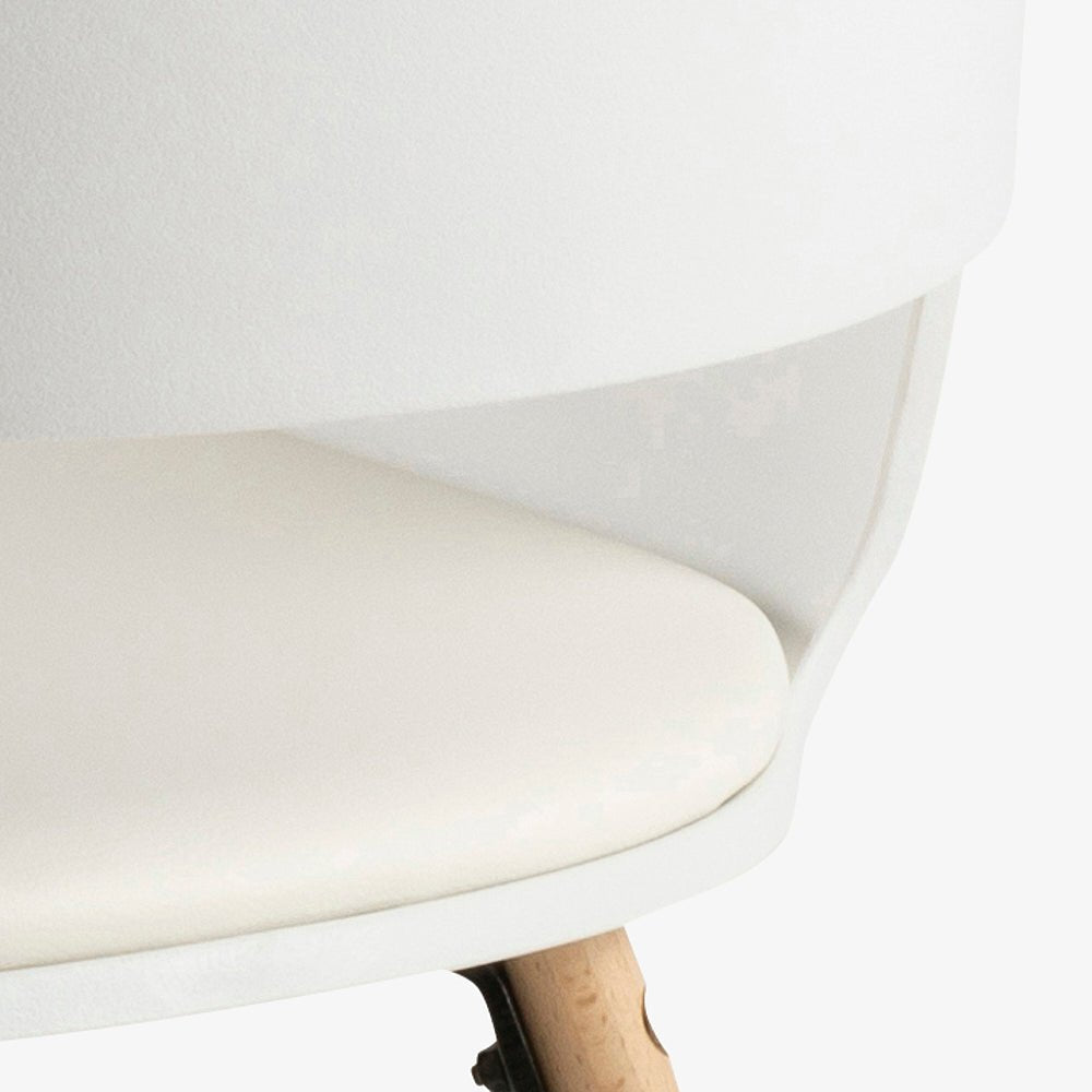 MAKOSSA |  כיסא מודרני מפולימר בשילוב רגלי עץ