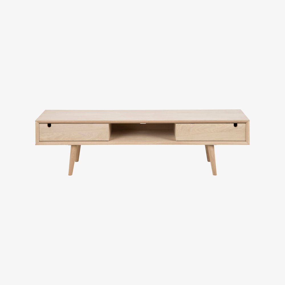KVADRAT | מזנון נורדי מעץ, עם פתח מדיה ומדפים סגורים - KUALA