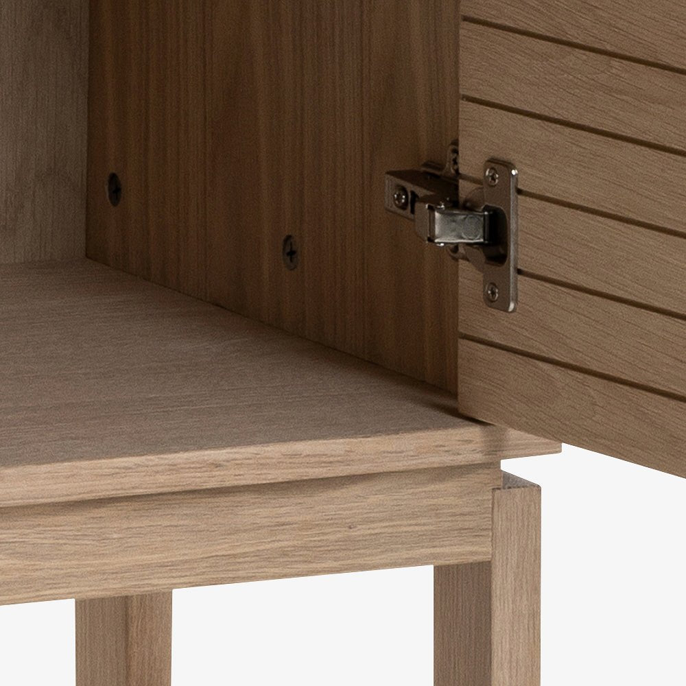 MEKO | שידת אחסון מעץ עם מדפים סגורים