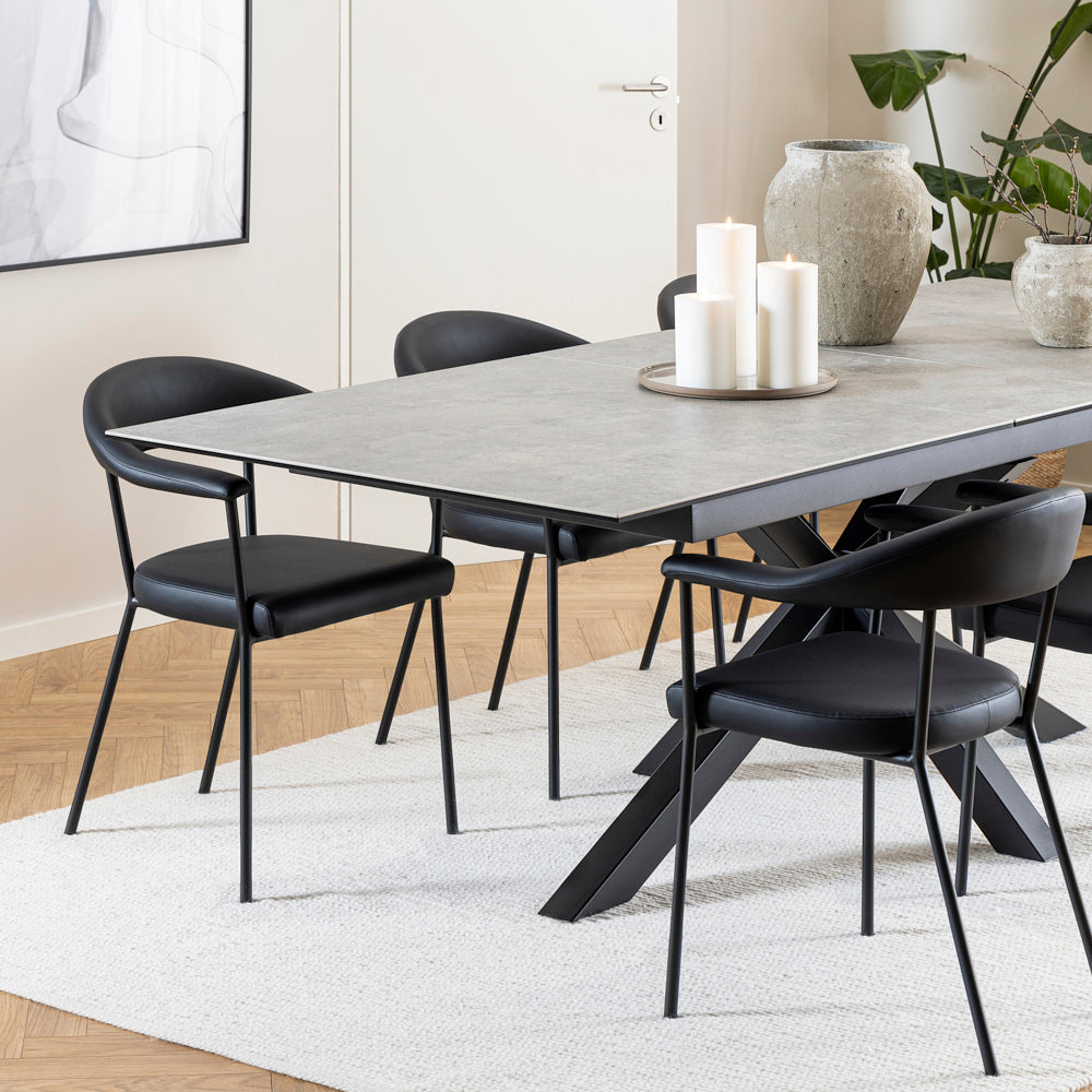 SATORU | כיסא מודרני מרופד עם משענת מעוגלת - KUALA