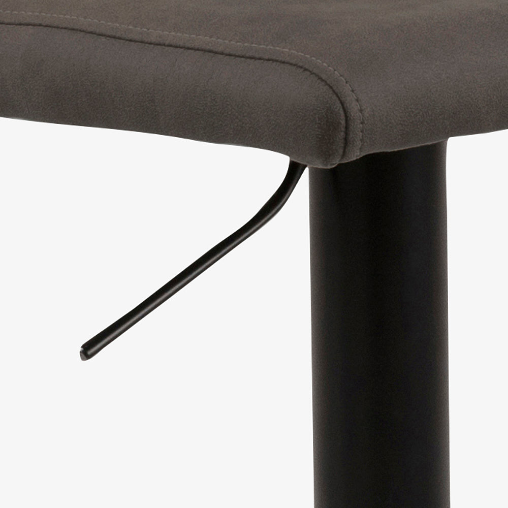 SUSUMU | כיסא בר מרופד ומעוצב בסגנון מודרני - KUALA