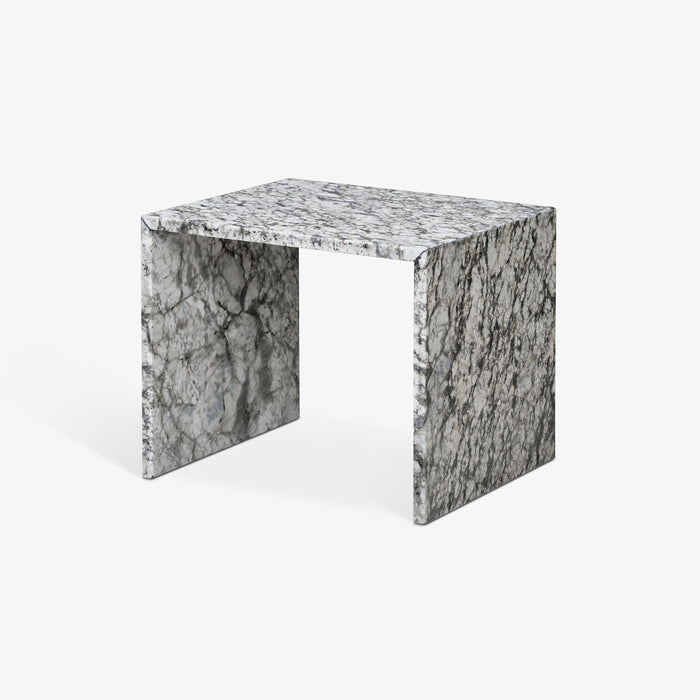 KOMRAD | שולחן צד עשוי גרניט-לוקסור מקורי