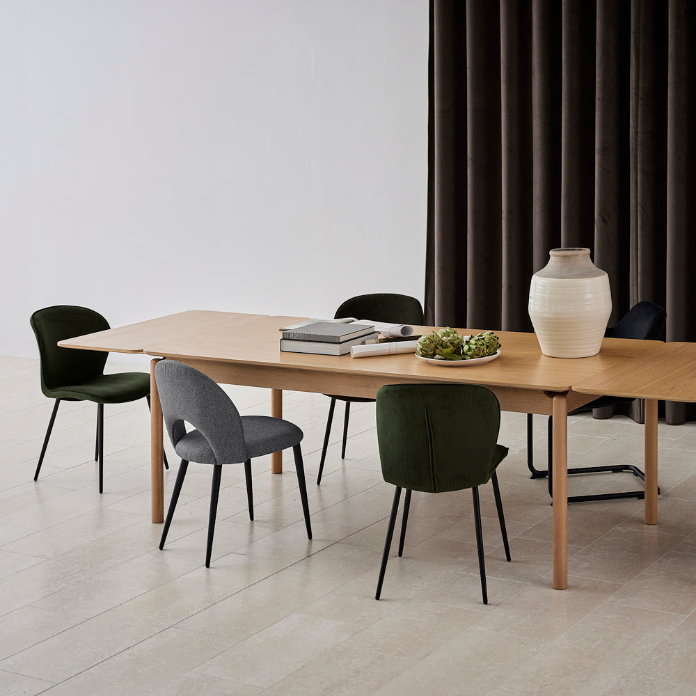 HIP |  כיסא מודרני מרופד בבד קורדרוי - KUALA