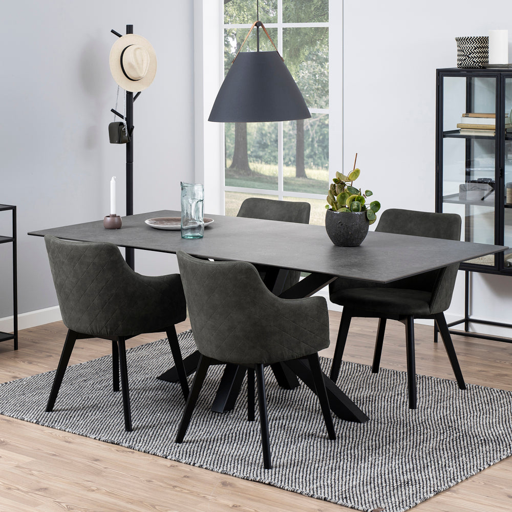 SHIL | כיסא מודרני מרופד עם משענות יד - KUALA