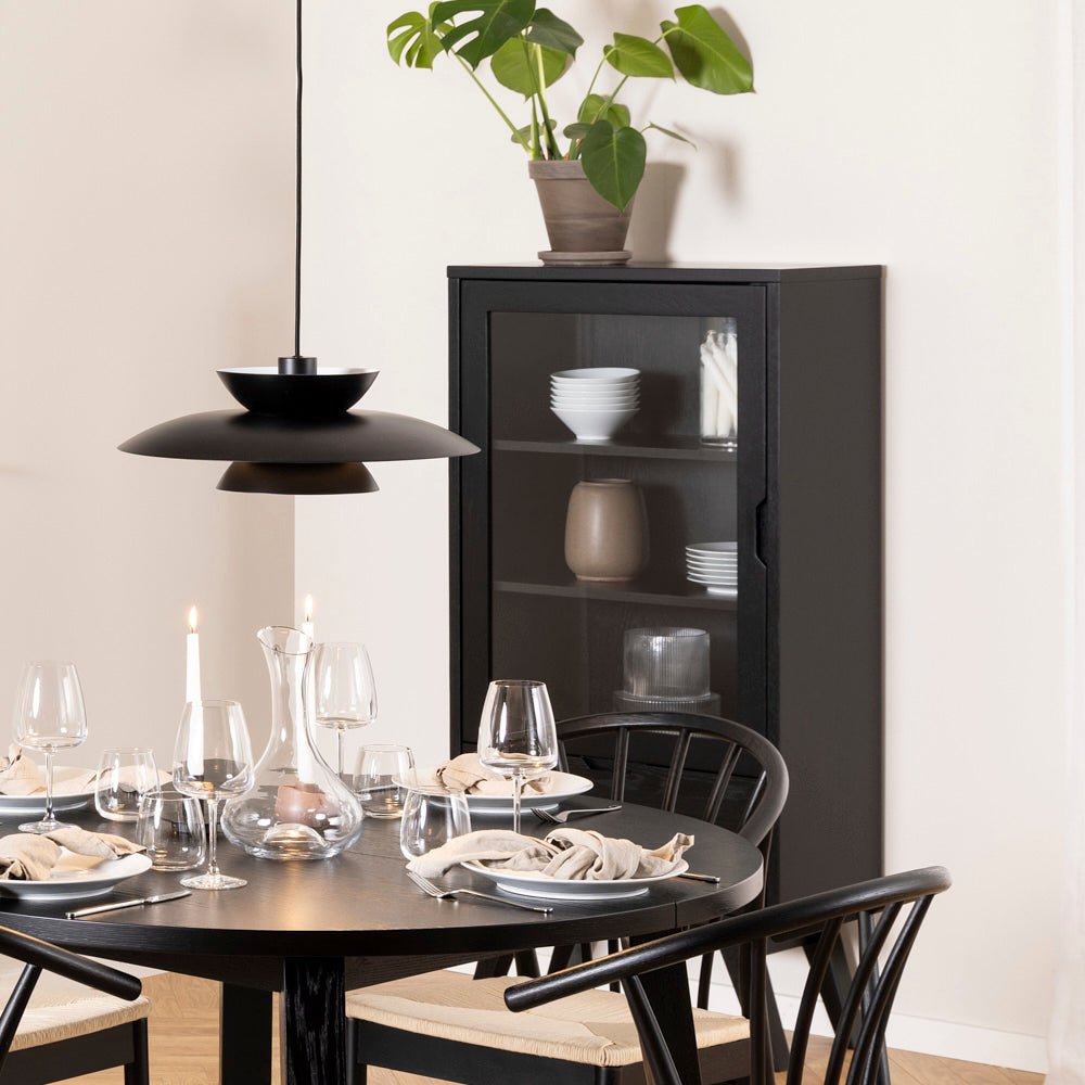 WEI | קומודה מעץ וזכוכית, עם 2 מגירות ומדפים סגורים