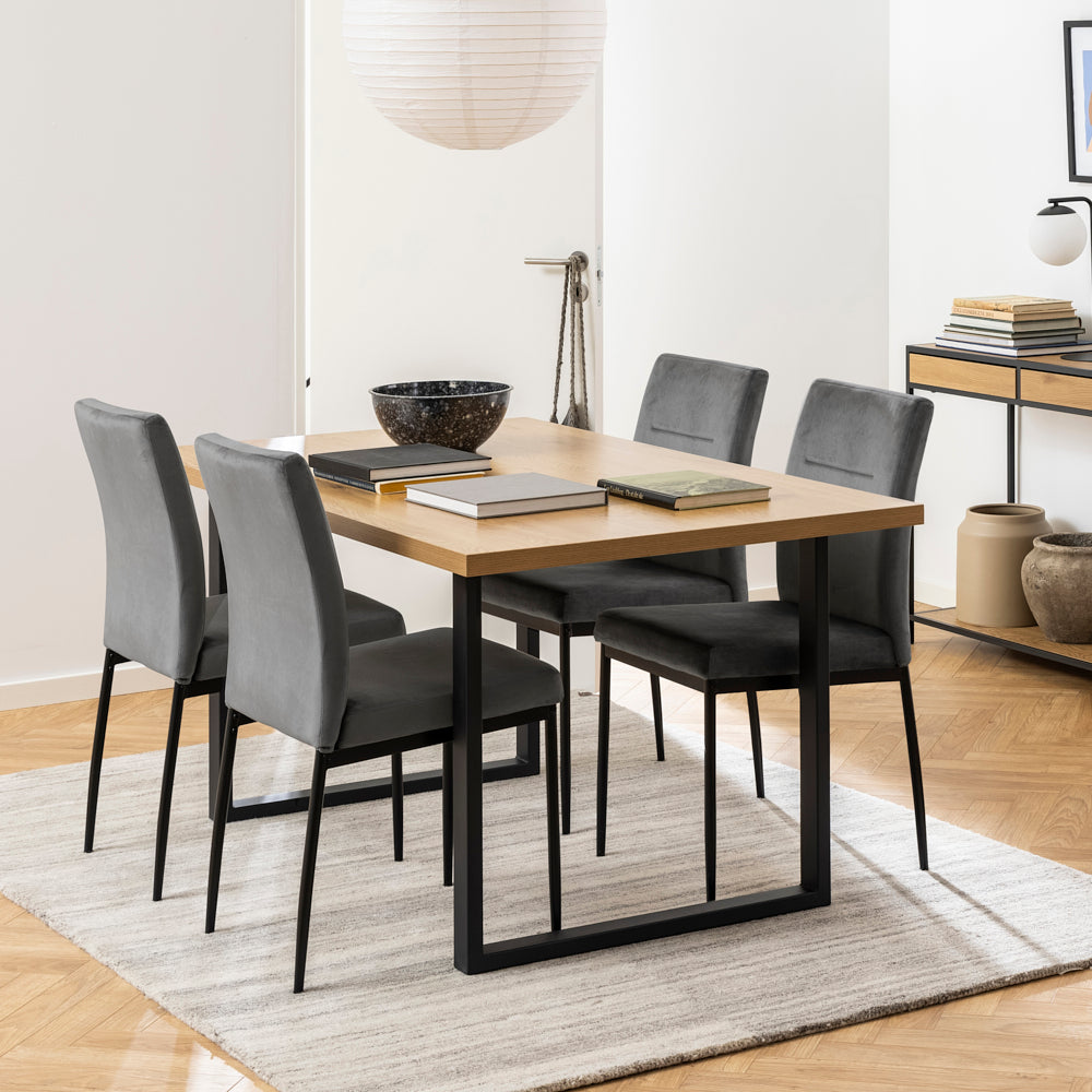 YANTI | כיסא מודרני מרופד בבד קטיפתי - KUALA