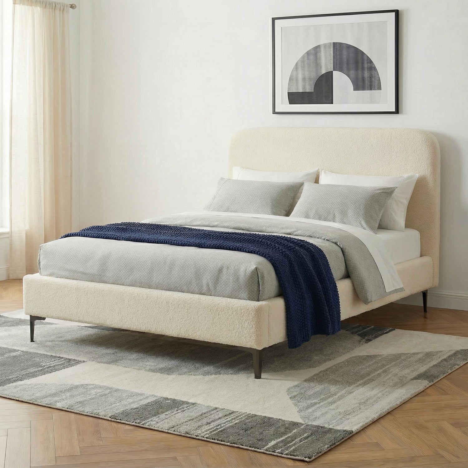 SVENS | מיטה זוגית מרופדת בבד אריג