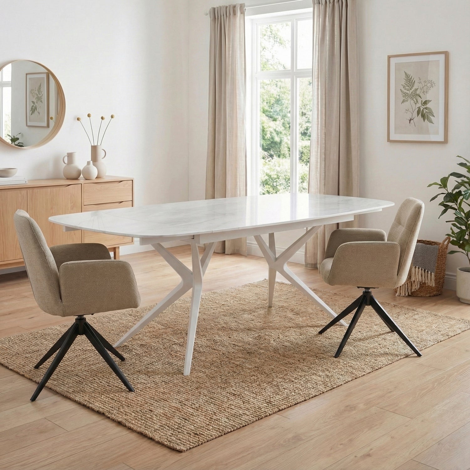 HILDINI | שולחן אוכל מלבני נפתח, מגיע בשני גדלים