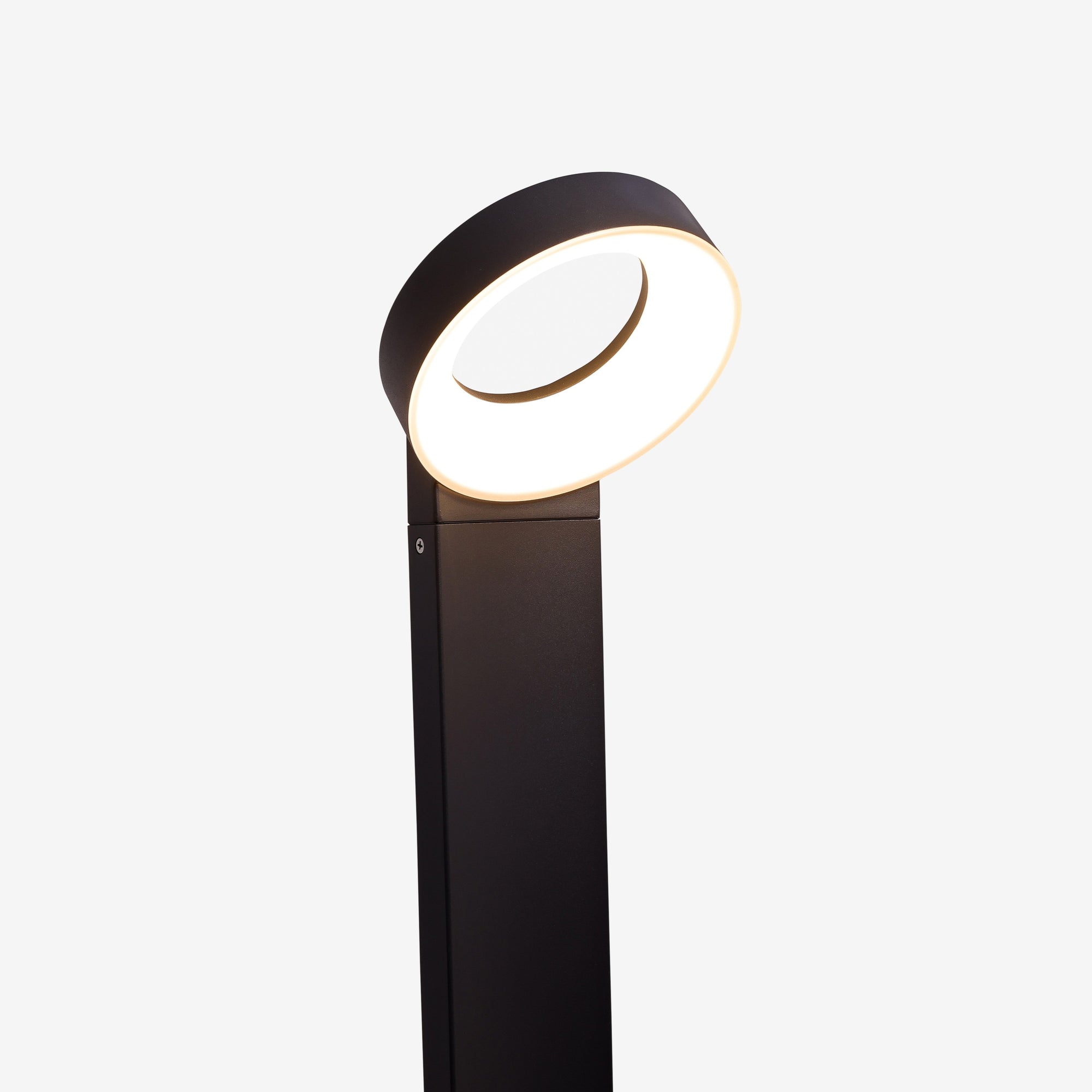 DACAS | מנורת קיר טבעת לד