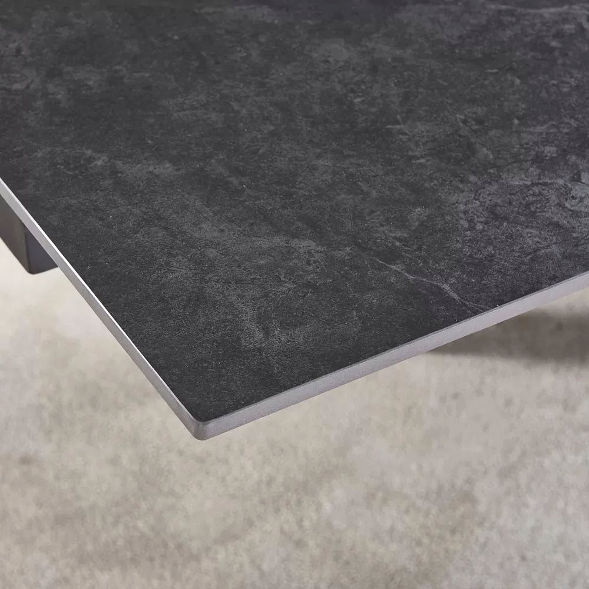 HAKO | שולחן אוכל מלבני נפתח, מגיע בשני גדלים