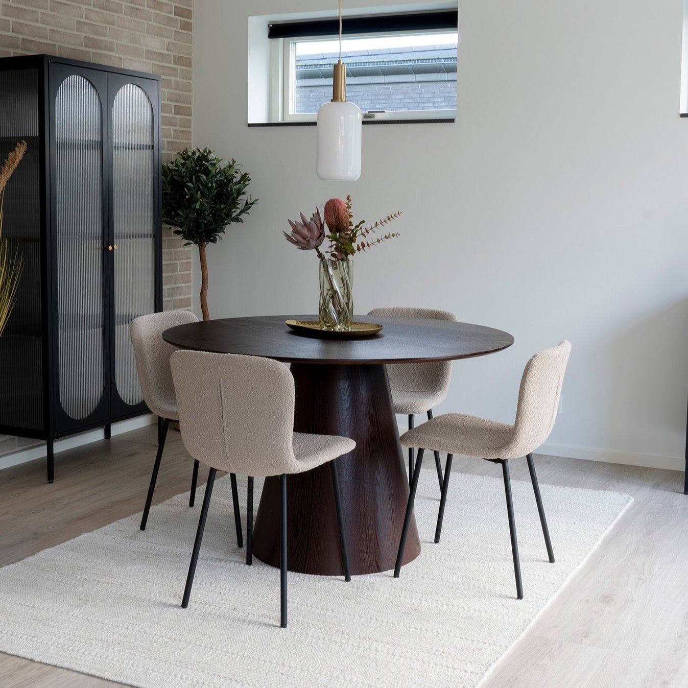 TOLYA | שולחן אוכל עגול קוטר 120 ס"מ, עד 6 סועדים