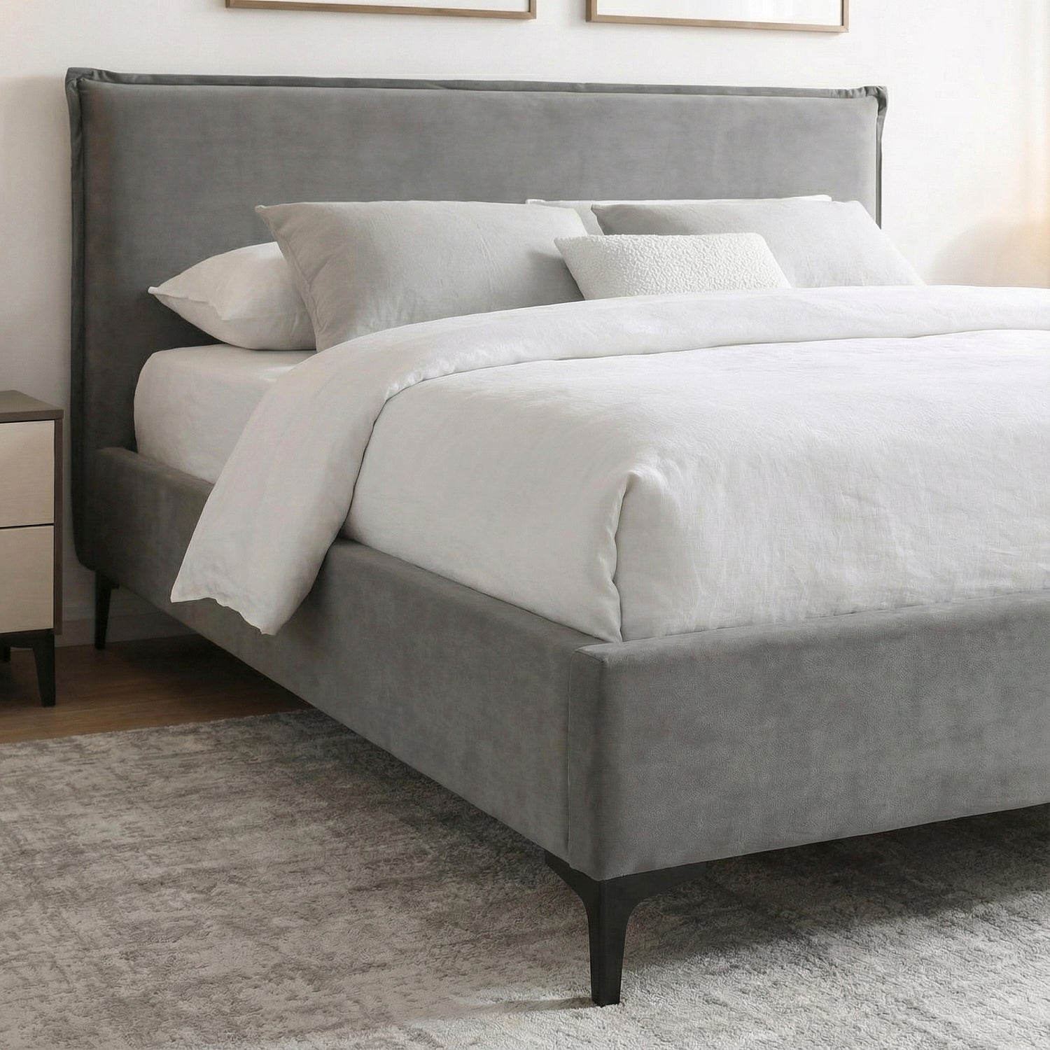 STENMAR | מיטה זוגית מרופדת בבד אריג