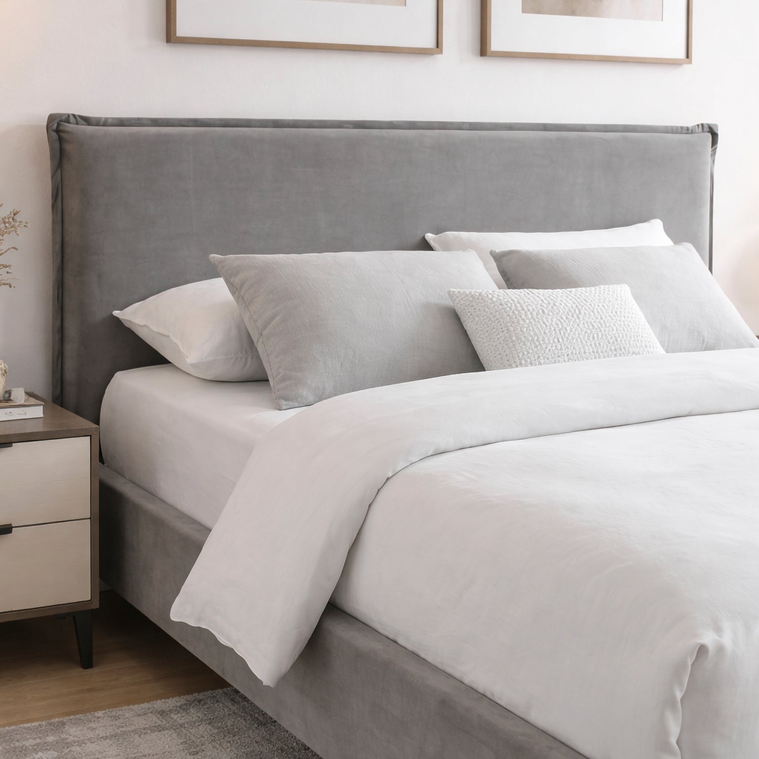 STENMAR | מיטה זוגית מרופדת בבד אריג