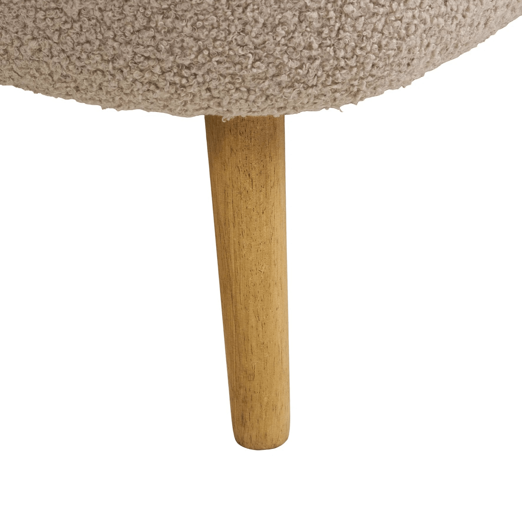 YEMASI | ספסל אחסון מרופד בשילוב רגלי עץ - KUALA