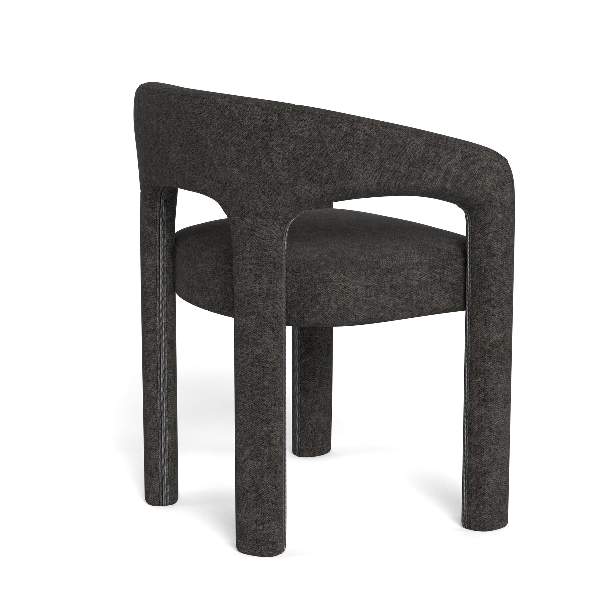 BRICK | כיסא עם משענות יד מרופד בבד אריג