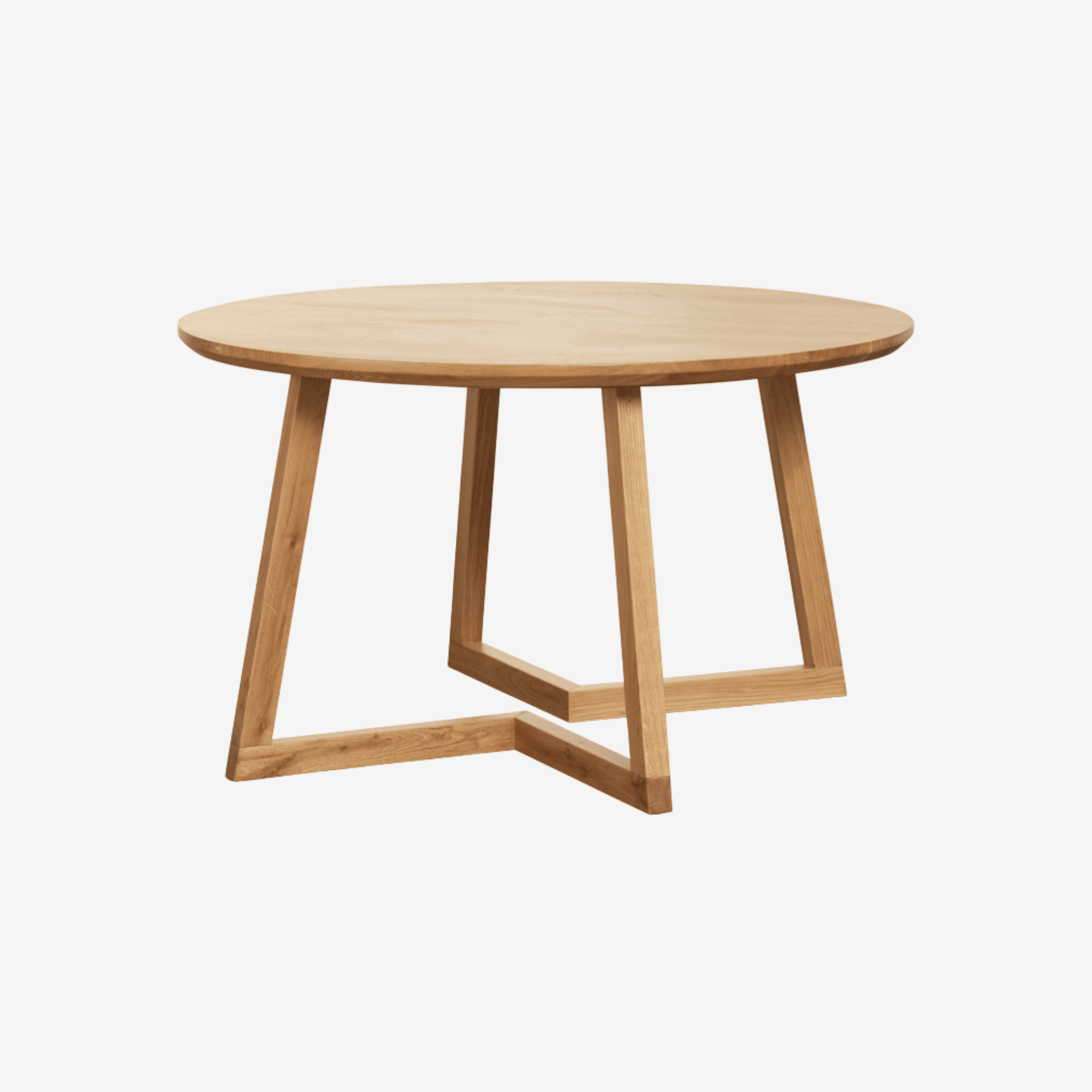 EASTON | שולחן אוכל עגול מעץ מלא קוטר 130 ס"מ, עד 8 סועדים