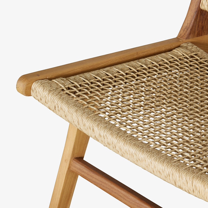 KELDAN | כורסא מעץ טיק בשילוב ראטן בגוון טבעי