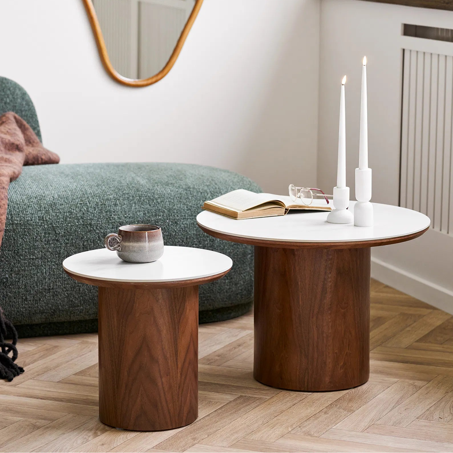 DAGB | שולחן סלון עגול מקרמיקה ועץ, קוטר 60 ס"מ