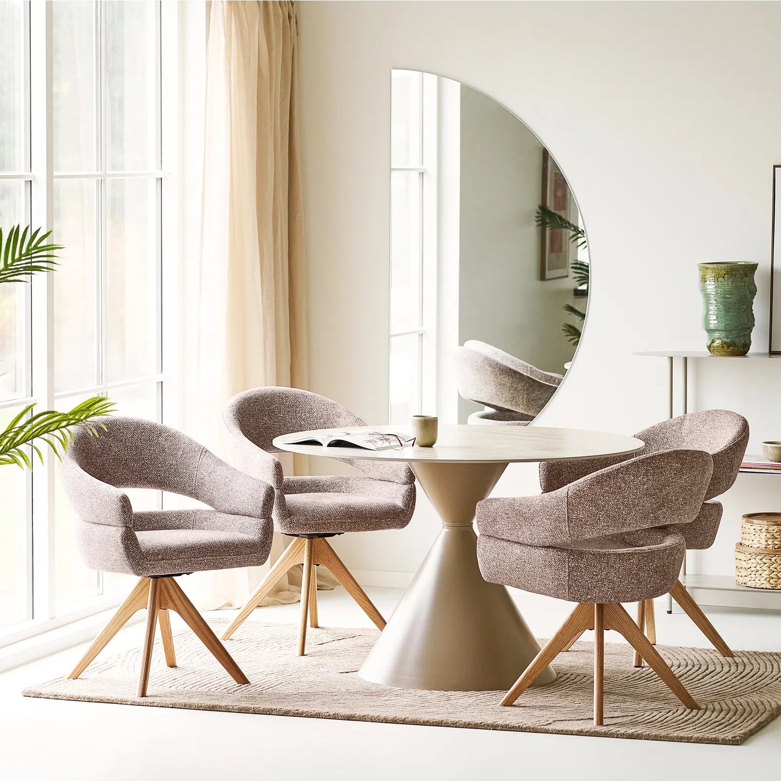 ARISOLI | שולחן אוכל עגול קוטר 120 ס"מ, עד 6 סועדים - KUALA