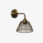 LIROZI | מנורת קיר רשת ממתכת בגוון פליז