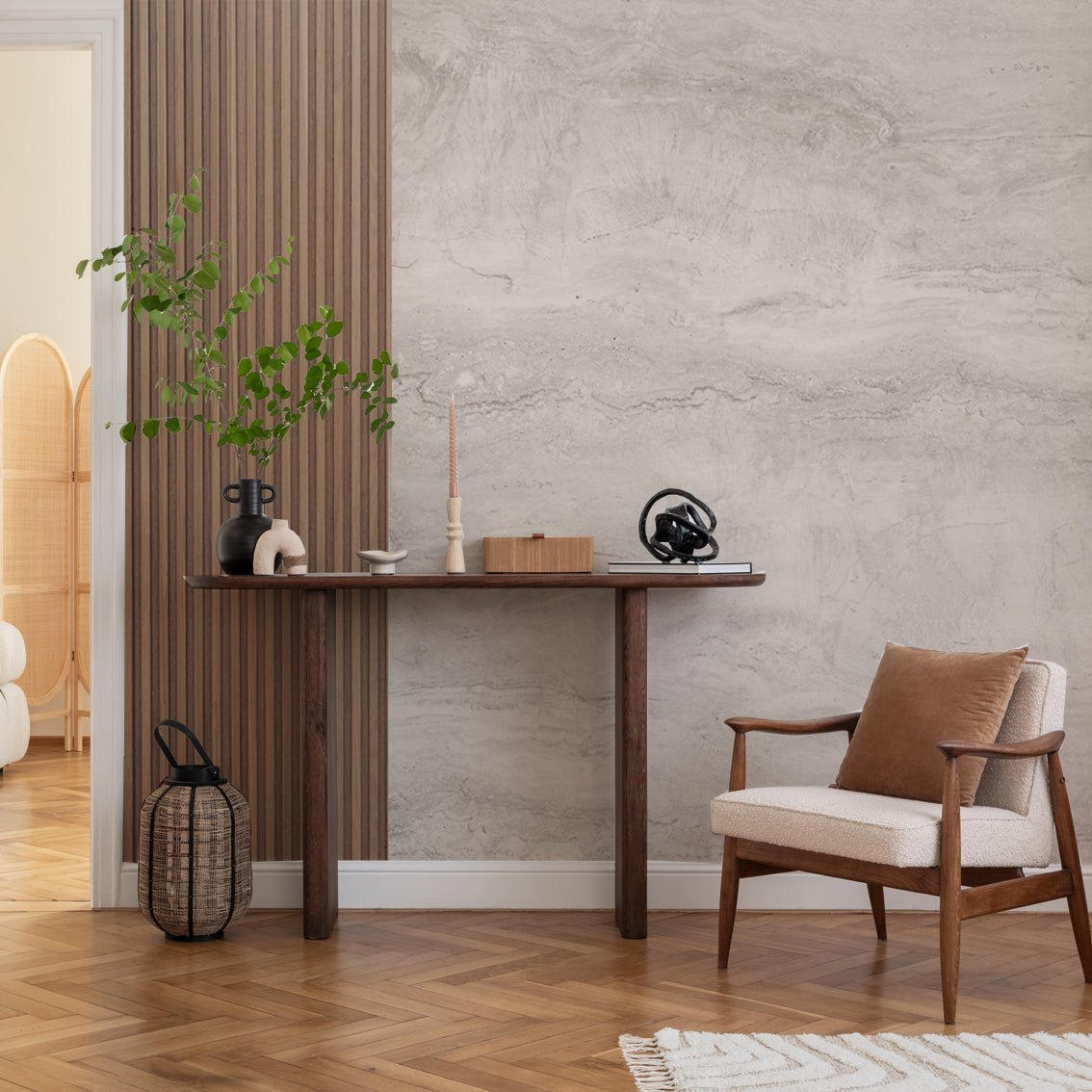 TUJO | טפט בטון עם פסי עץ