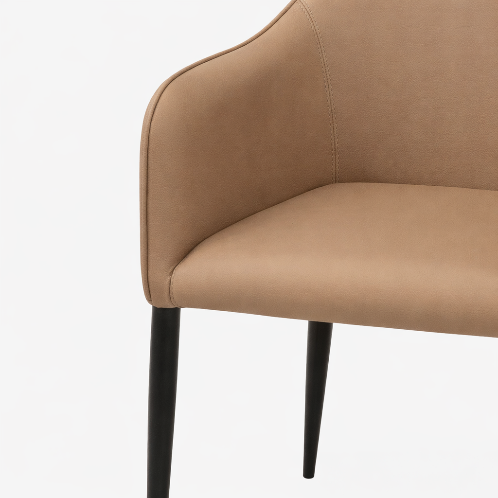 SONDORA | כורסא מעוצבת מרופדת בבד דמוי עור