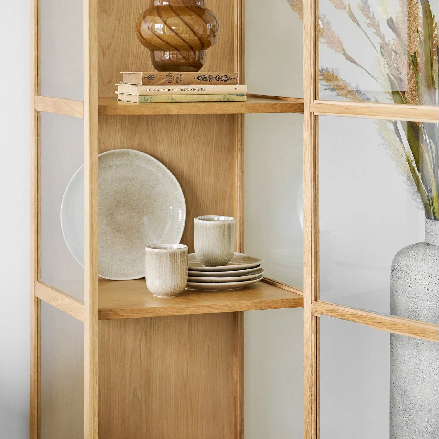 SURI | ספרית מדפים מעץ וזכוכית - KUALA