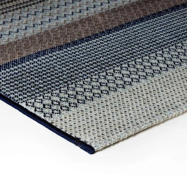 PAGI | שטיח מעוצב בסגנון מודרני