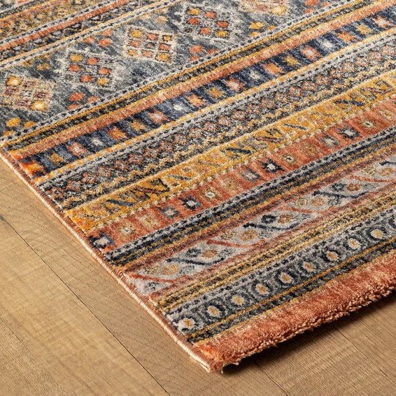 MIWU | שטיח מעוצב בסגנון אתני