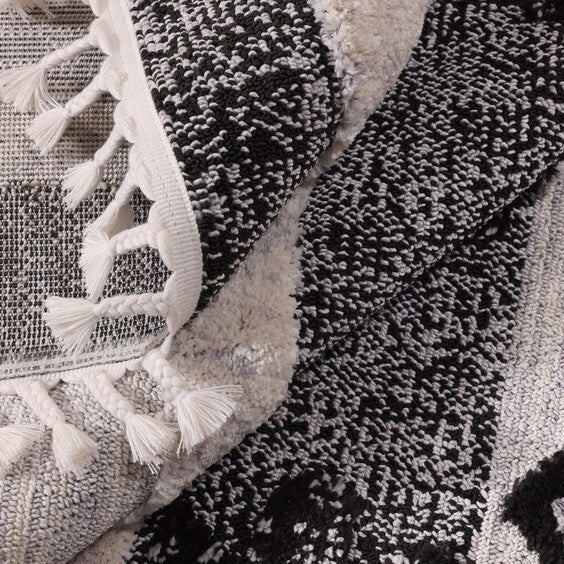 PEKO | שטיח מעוצב בסגנון בוהו שיק - KUALA