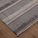 תמונה מזווית מספר 2 של המוצר IDYLLIC | שטיח תלת ממדי בגוונים מונו- כרומטיים