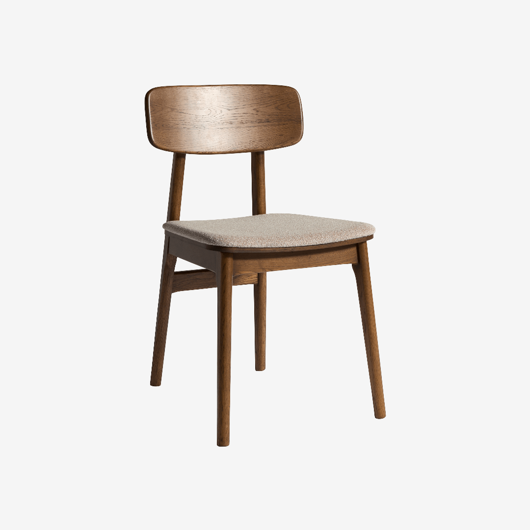 MARCIA | כיסא נורדי מעץ עם מושב מרופד