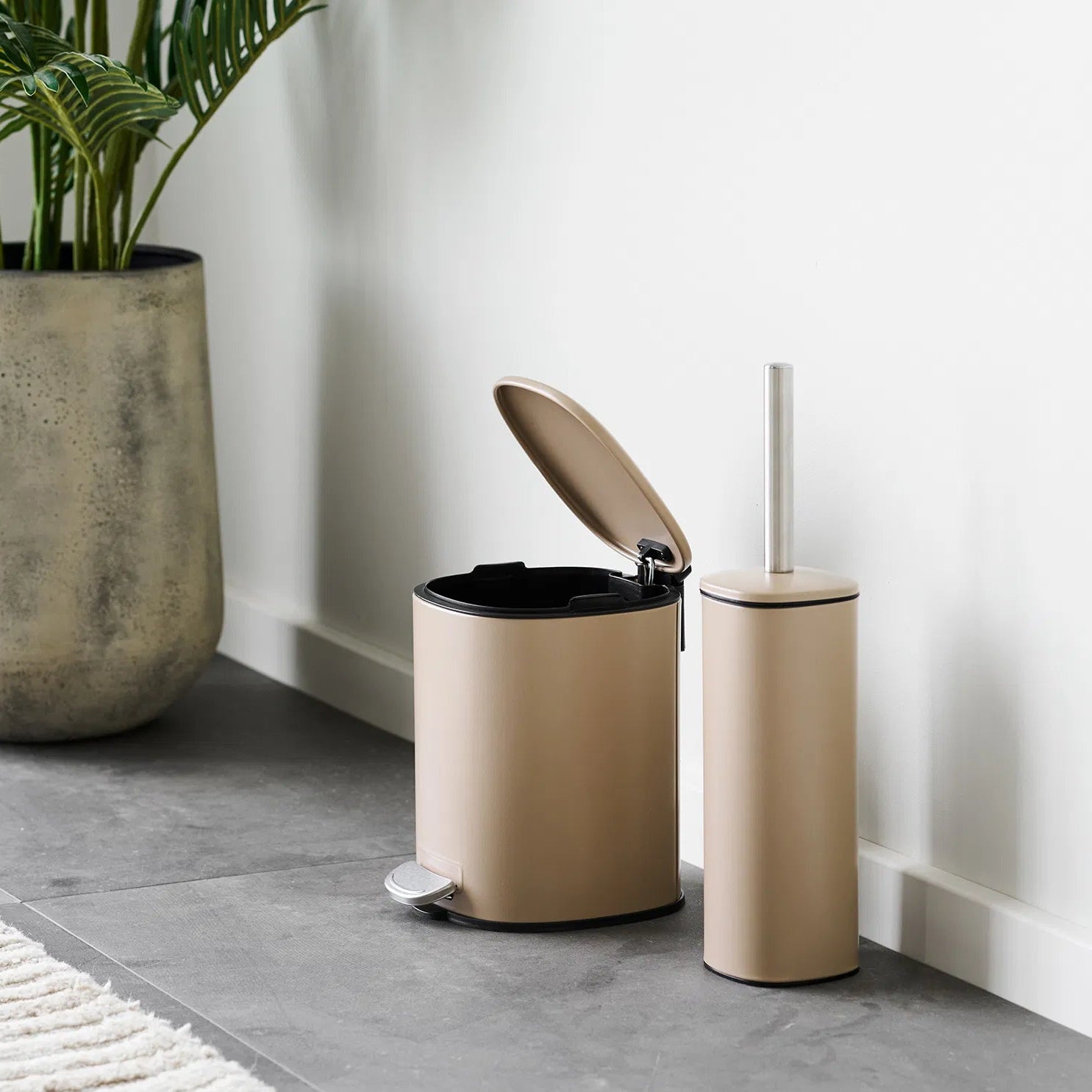 RALO | 'מברשת אסלה בגוון בז - KUALA
