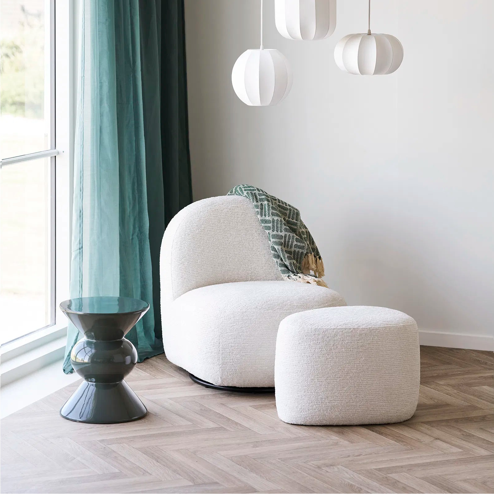 RANO | שמיכה מכותנה ממוחזרת עם עיטורים בגווני ירוק - KUALA