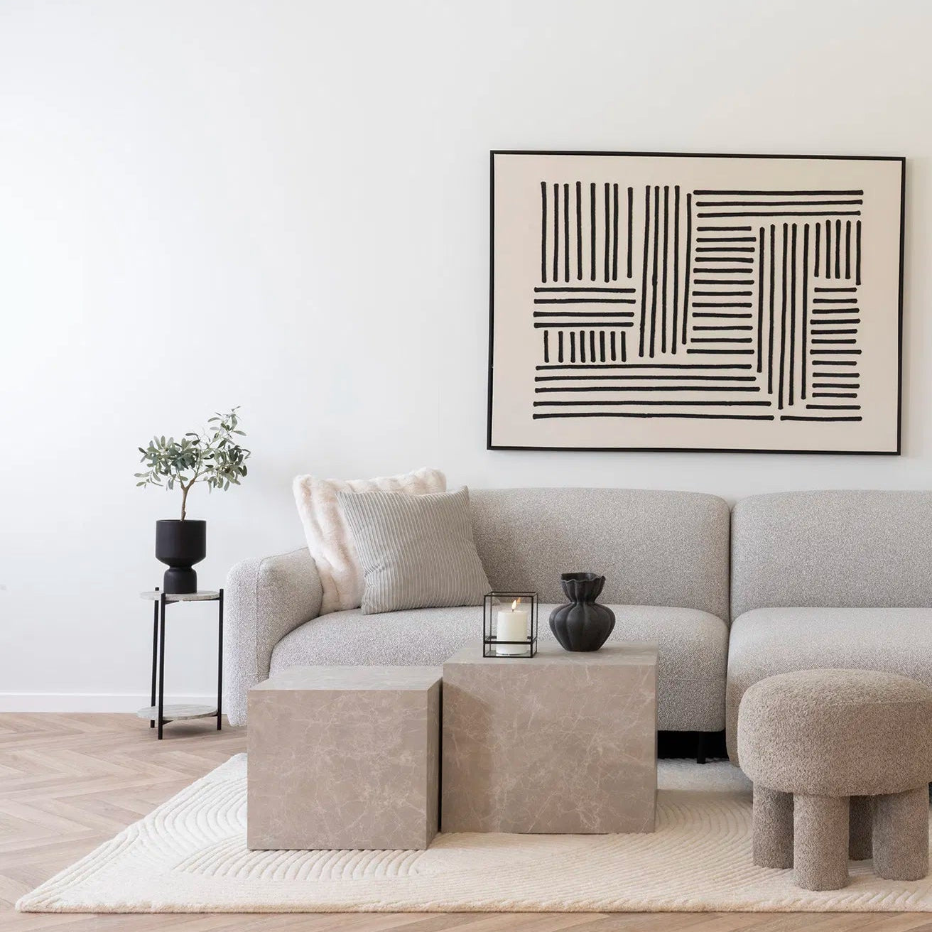 DIVA | כרית מבד אריג עם פסים בגוון בז' - KUALA