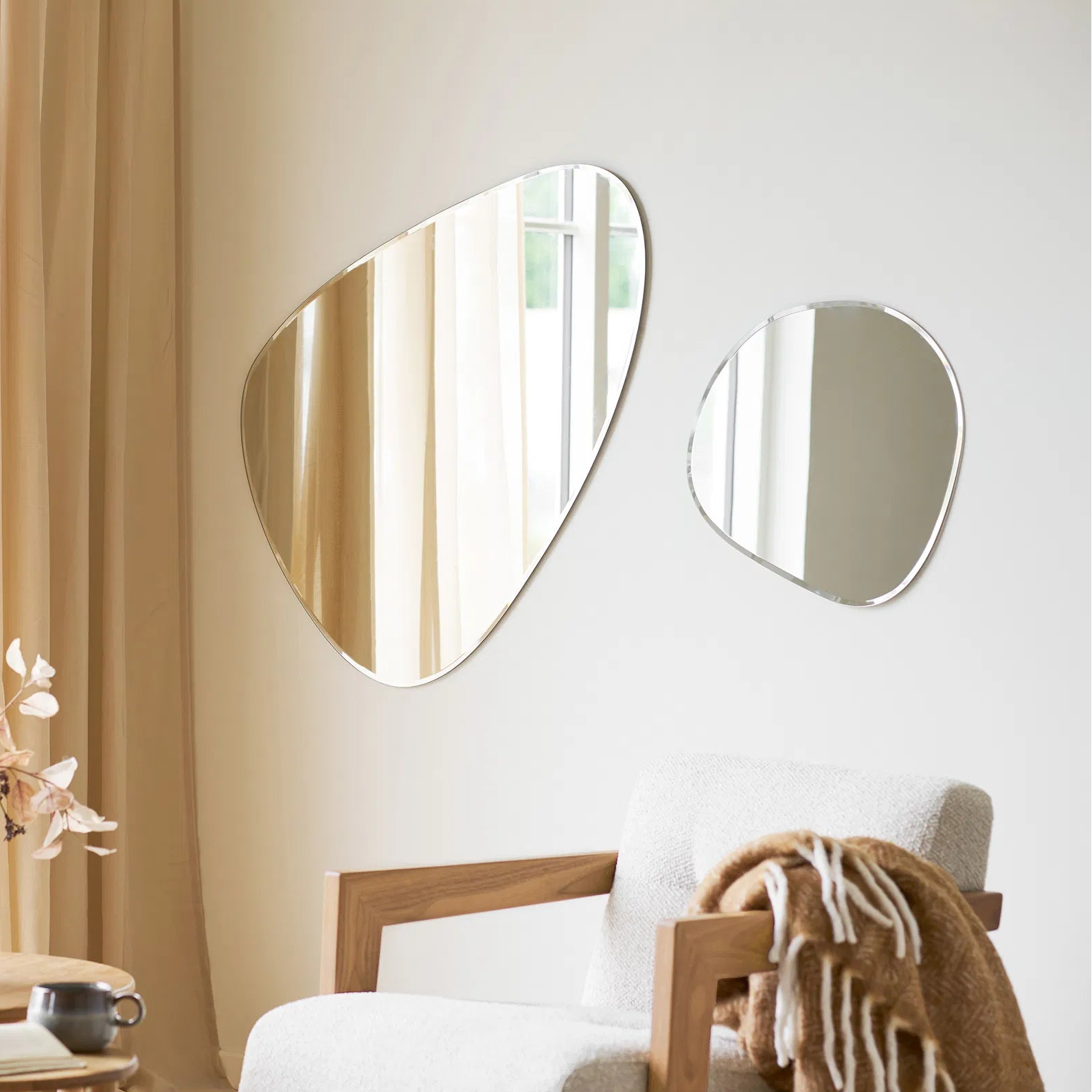 WODI | מראה אמורפית מרחפת - KUALA