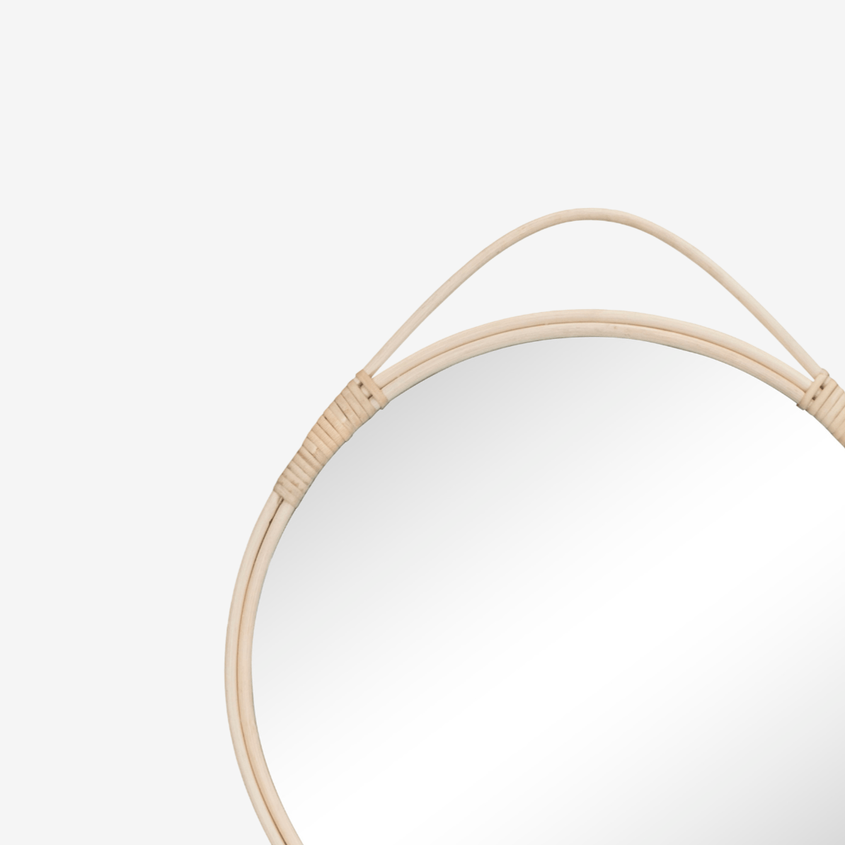 RATI | מראת ראטן עגולה