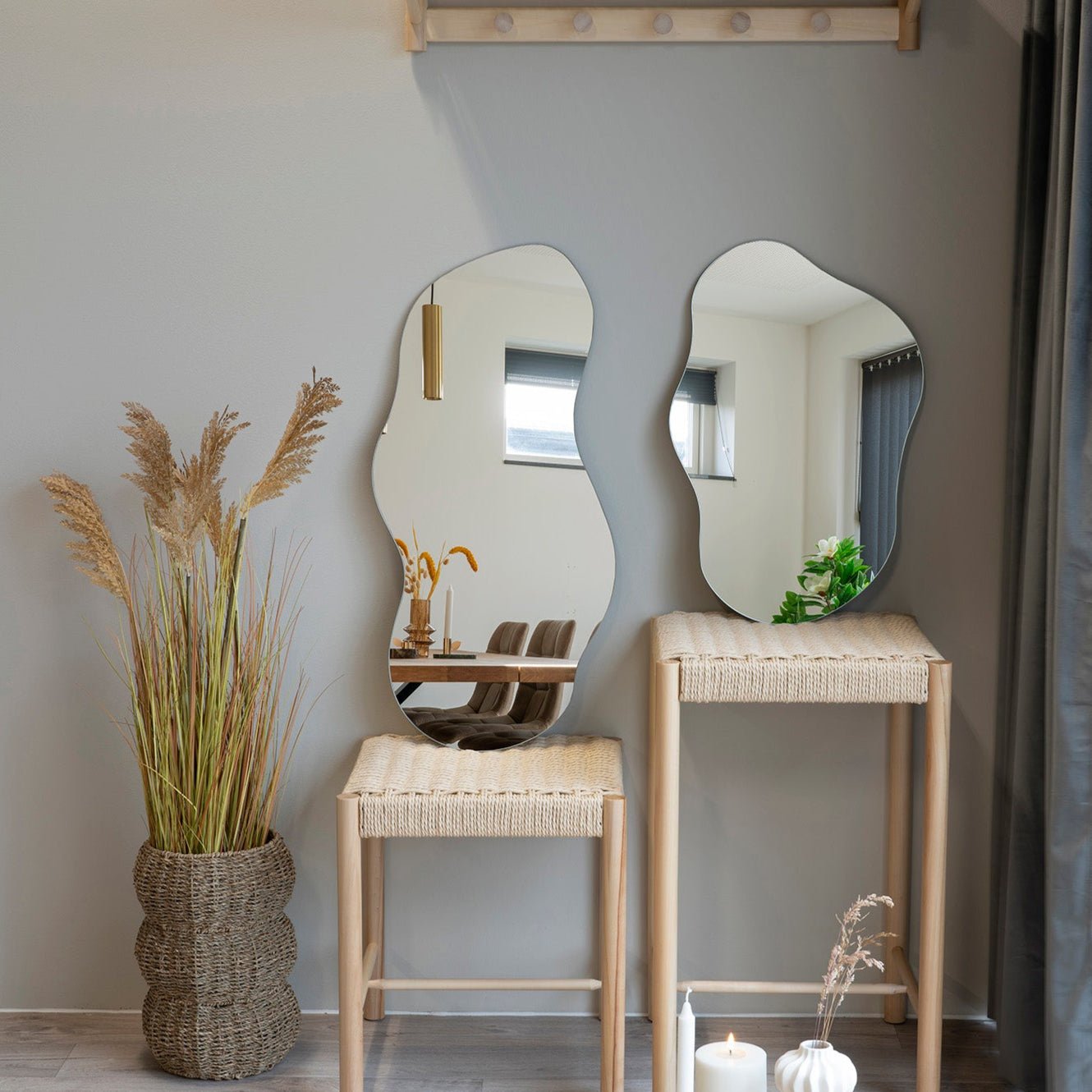 KAPET | מראה אמורפית מרחפת