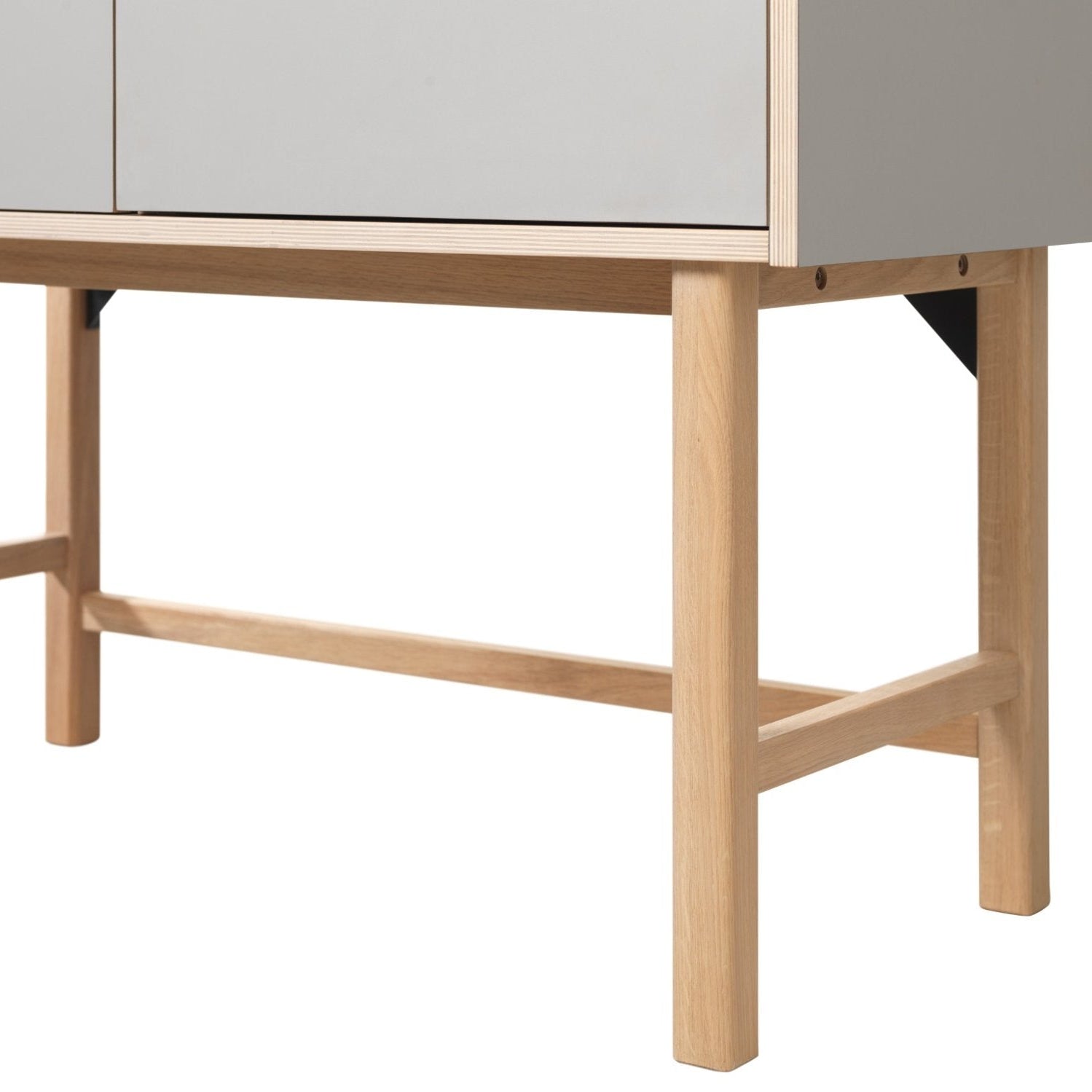 YUNALA | קומודה מעץ עם מגירה, מדפים פתוחים וסגורים