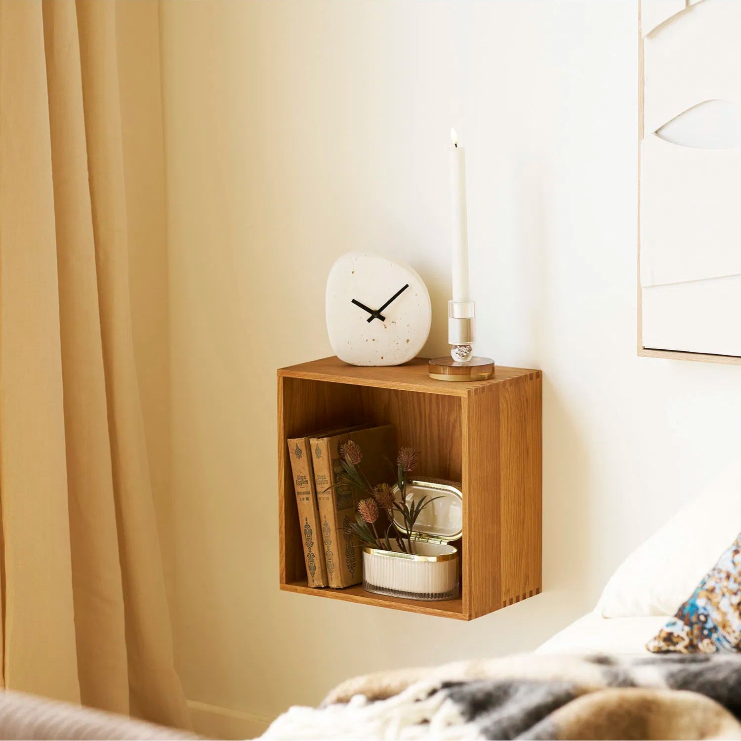 YUNINU | יחידת מדפים לתליה מעץ אלון מלא, 30/30 ס"מ - KUALA