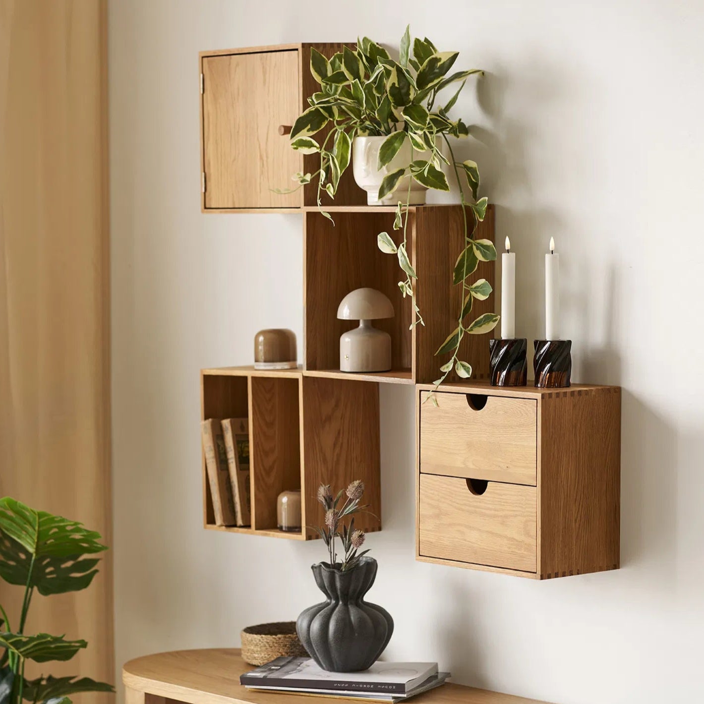 BONE | יחידת מגירות לתליה מעץ אלון מלא, 30/30 ס"מ