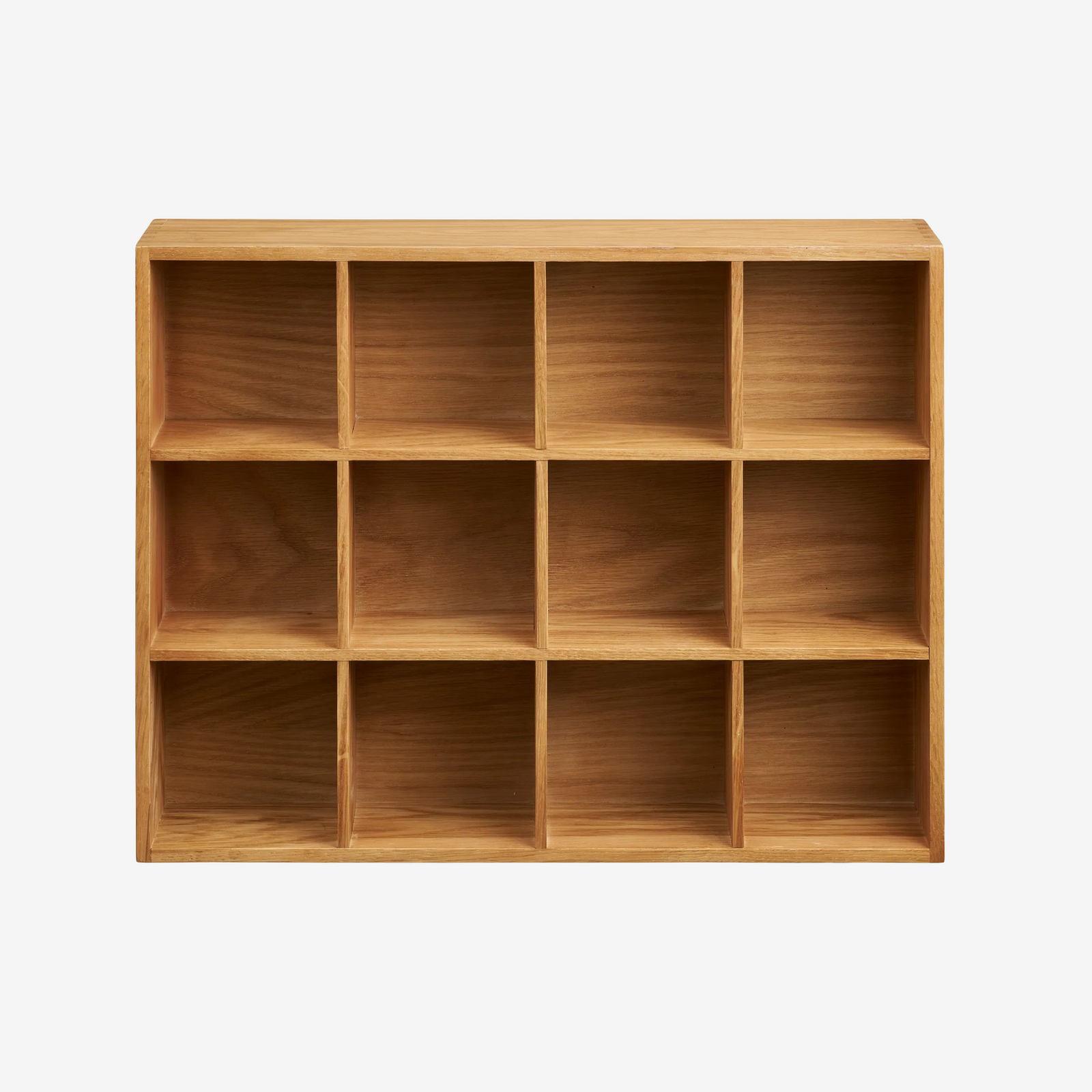 BATO | יחידת מדפים לתליה מעץ אלון מלא, 51/39 ס"מ