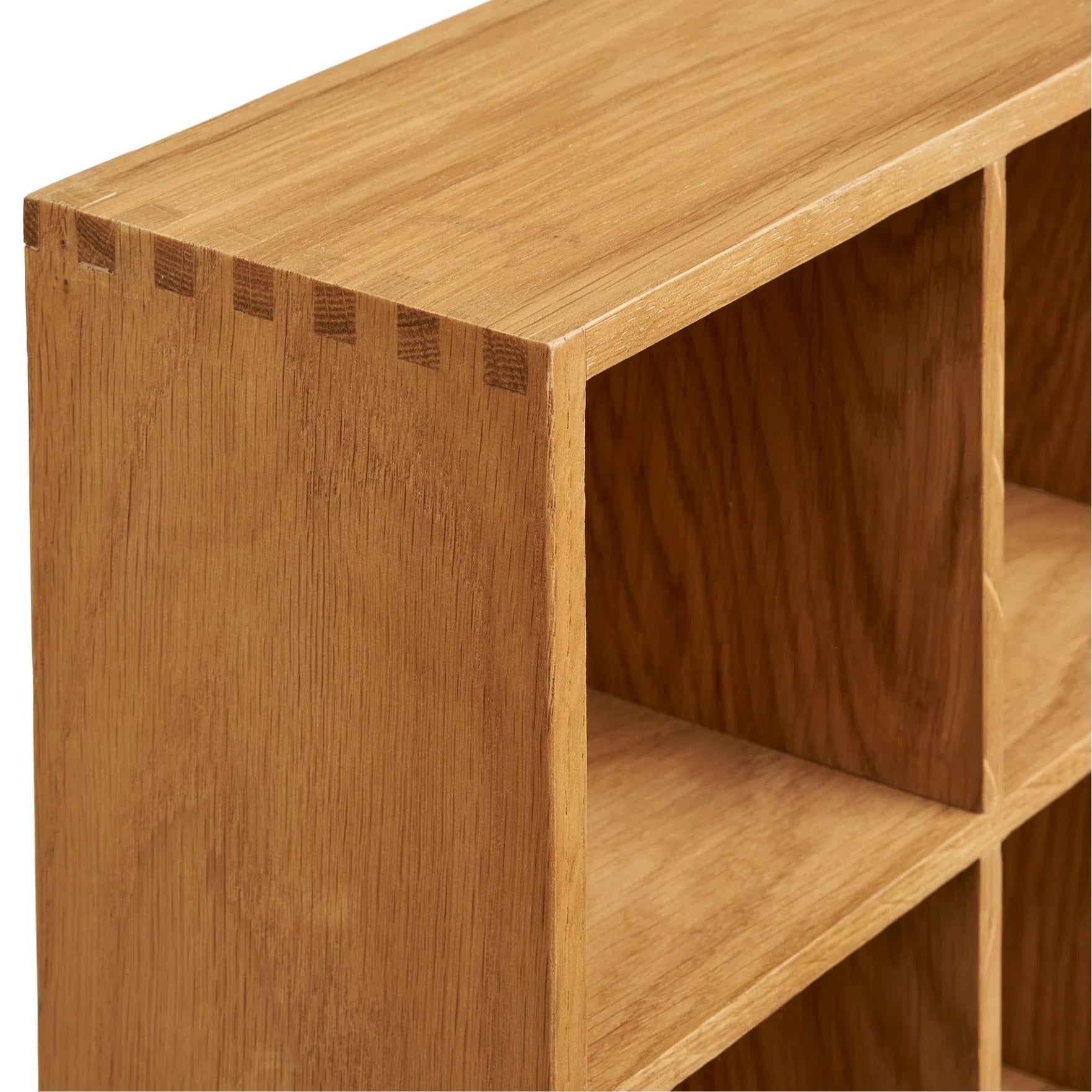 BATO | יחידת מדפים לתליה מעץ אלון מלא, 51/39 ס"מ