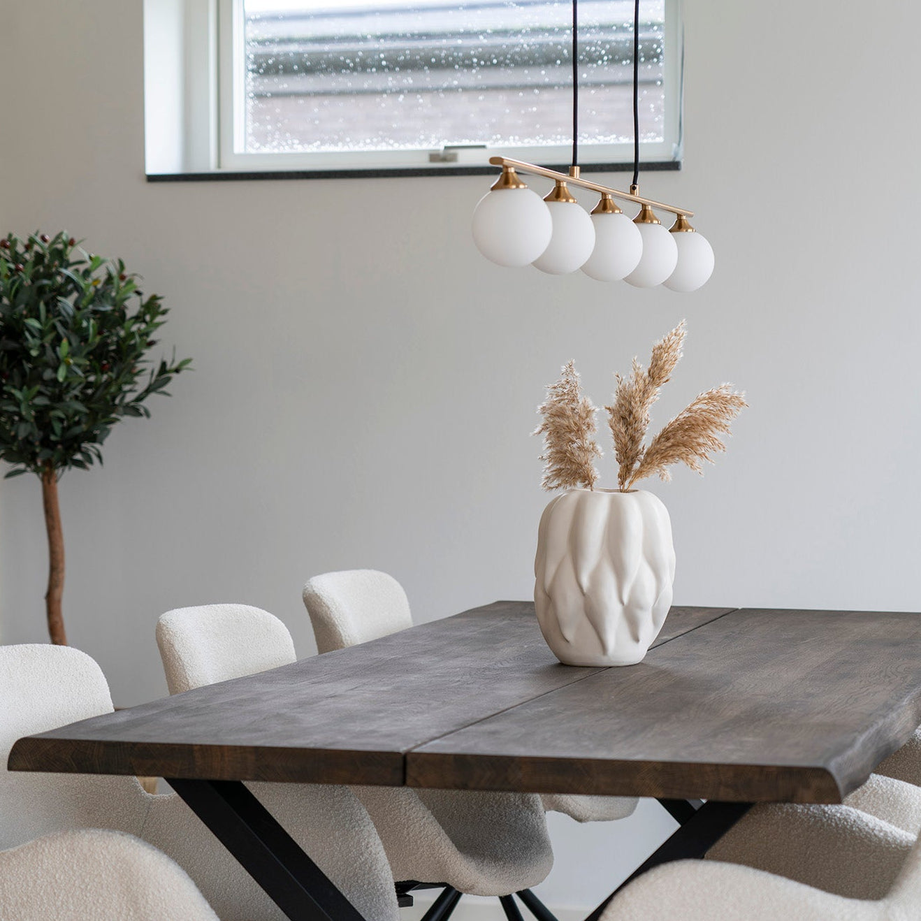 MOYOF | אגרטל קרמי בטקסטורת עלים