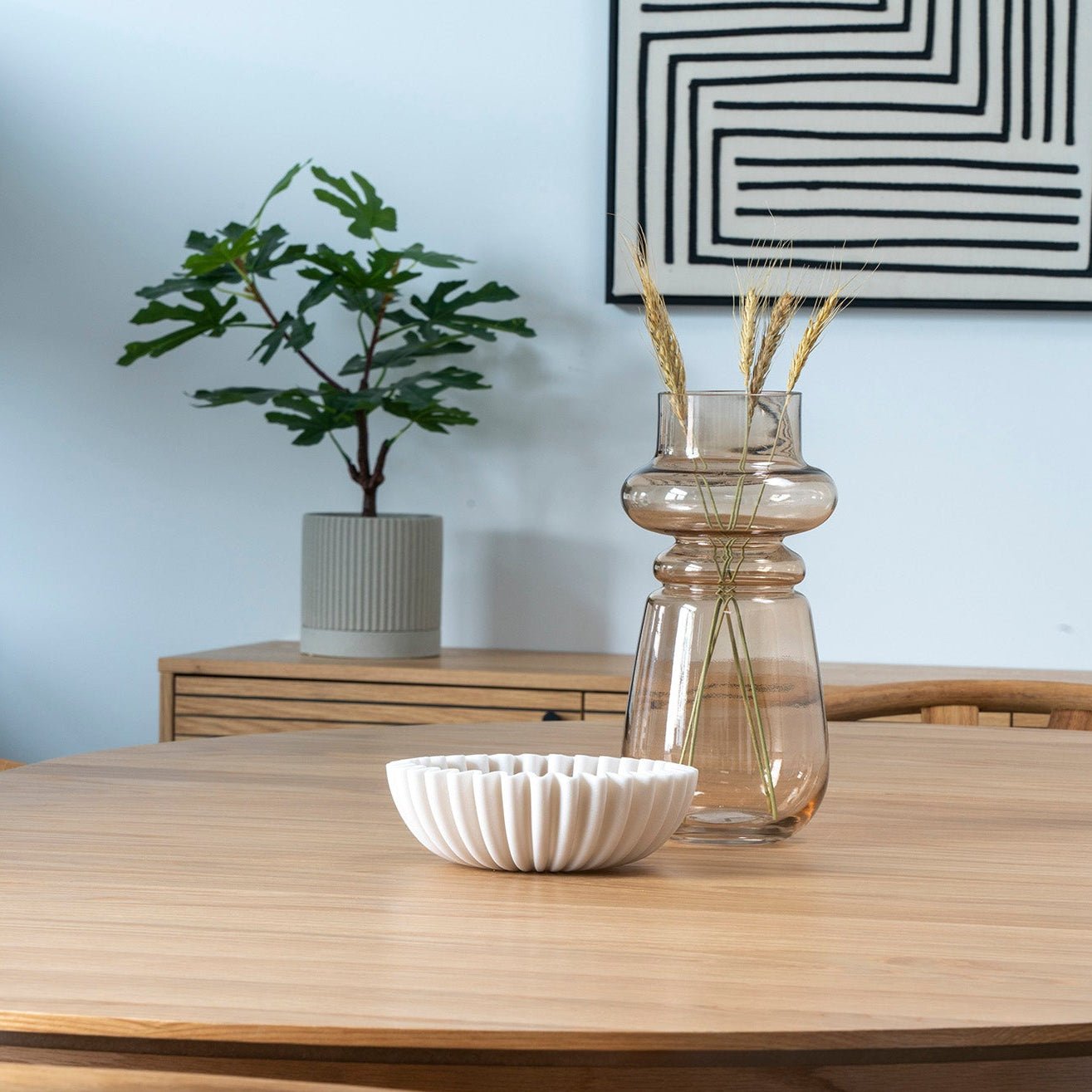 NEKEG | אגרטל זכוכית חומה מעושנת