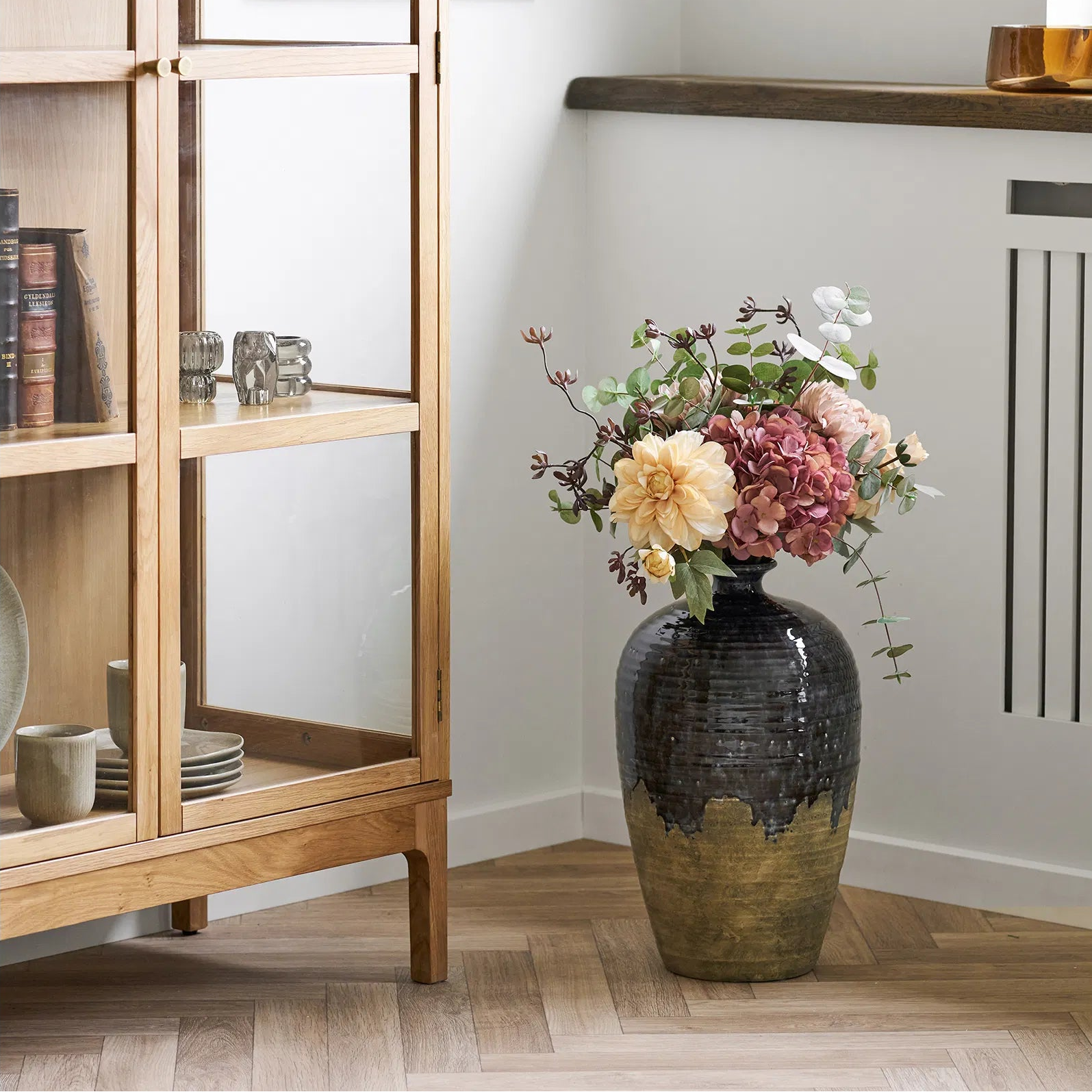 BERGSTAR | אגרטל קרמיקה בגווני כחול וחום