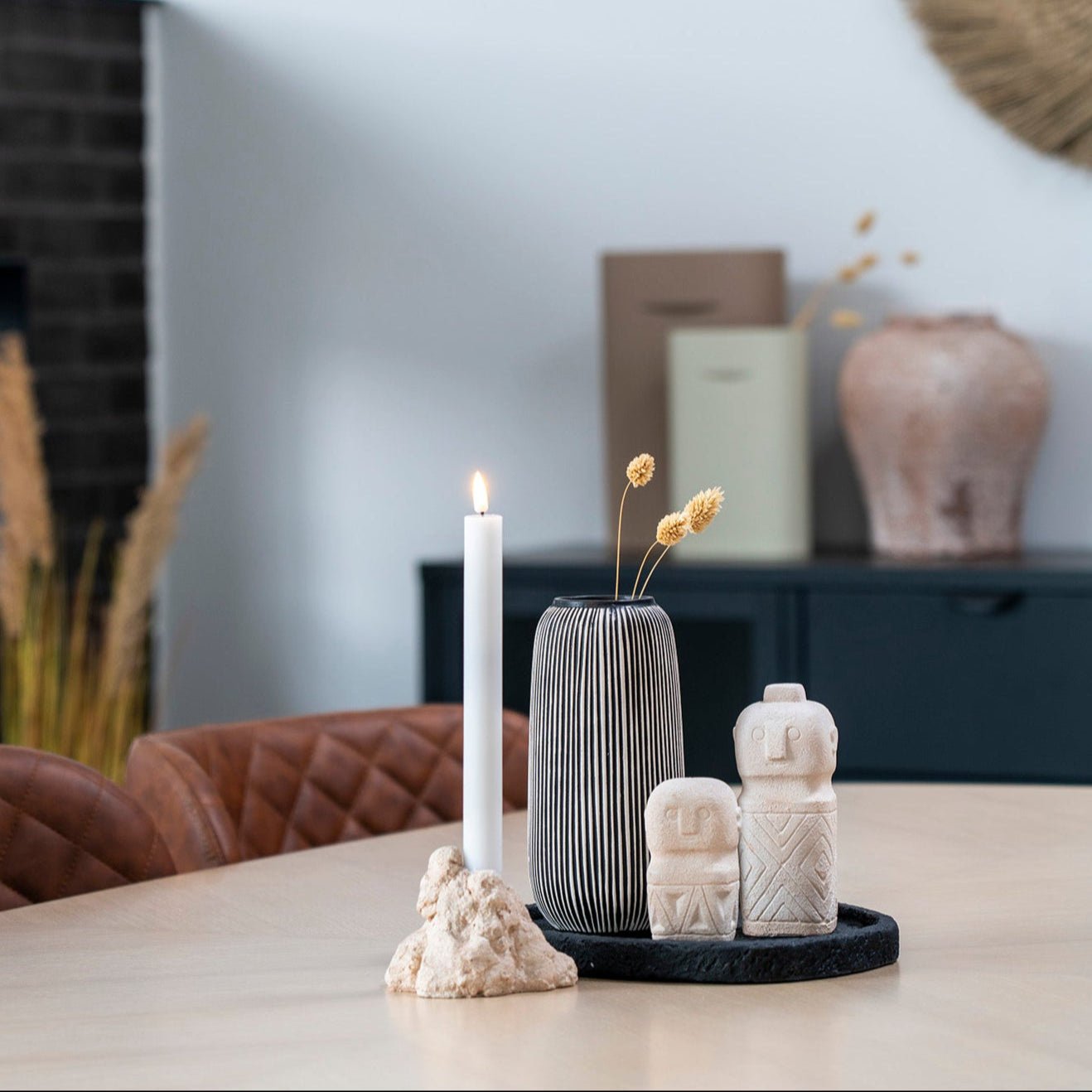 ZIVAJ | מגש מלט שחור מעוצב בצורה אמורפית